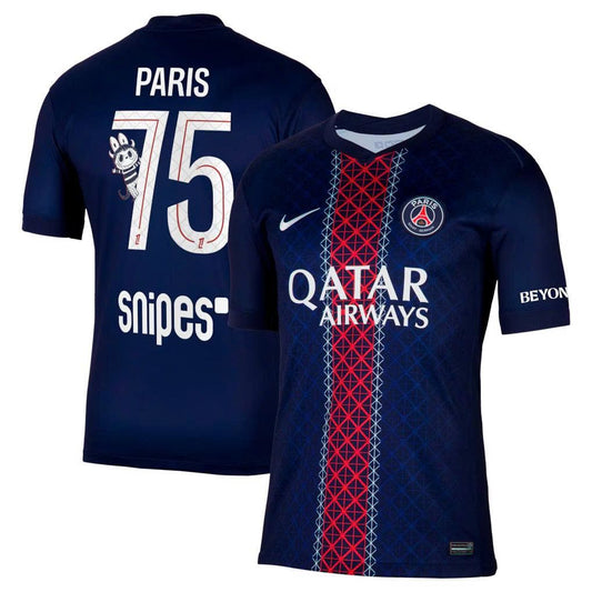 Maillot Domicile PSG Champions de France 2025/26 avec flocage Labubu – Édition Collector Stade Parisien